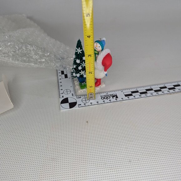 Hallmark 2008 "Trimming the Tree" Making Memories Snowman Christmas Ornament - Picture 14 of 14